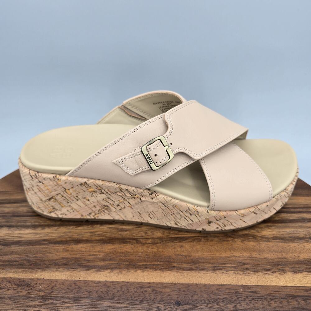 Abeo Sandals Womens 9 M Beige Leather Solstice Comfort Wedge Cross Strap Slide